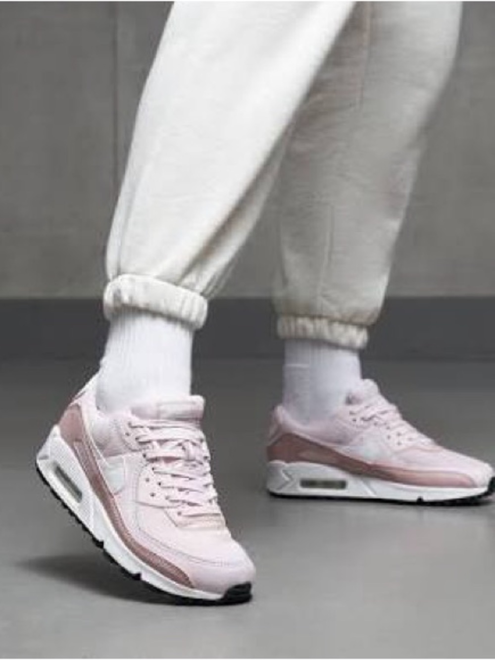 Nike Air Max 90 Barely Rose Pink